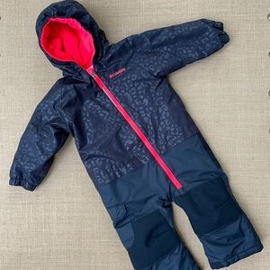 Like New! Columbia “Little Dude” snowsuit